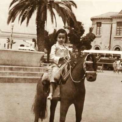 23. Plaza CH Kattia en caballito y pileta principio setenta